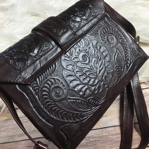 Handmade Tooled Leather Satchel Bag - Picture 3 of 8
